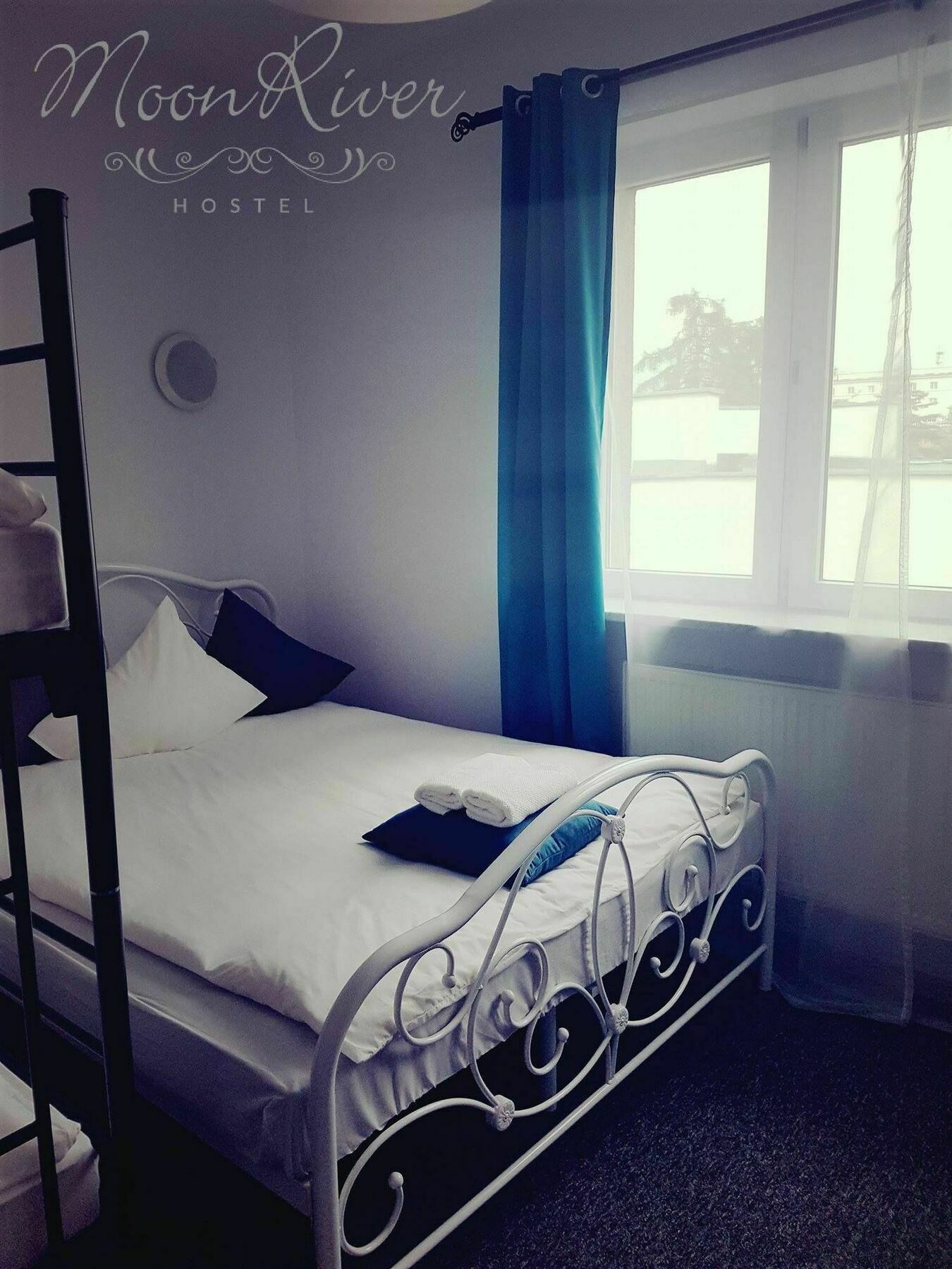 Moonriver Inn Warszawa Exteriör bild